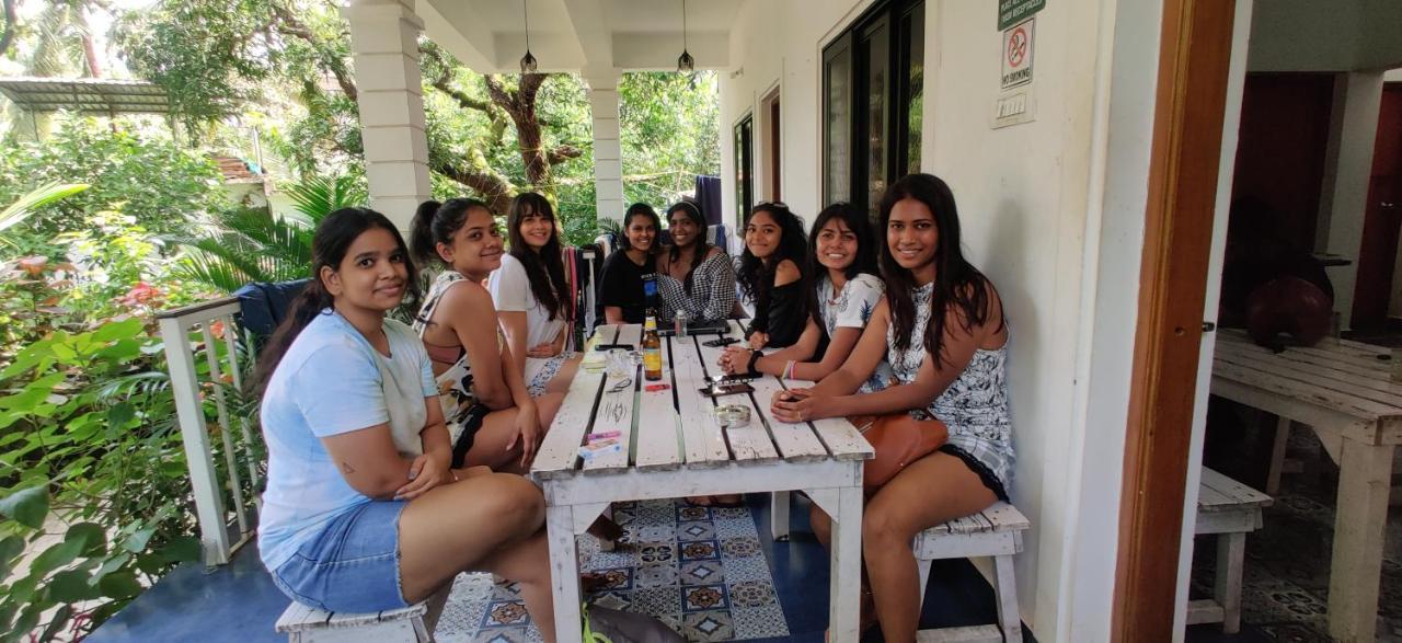 Rootsvilla Vagator - Longstays, Coworking Backpacker'S Hostel المظهر الخارجي الصورة